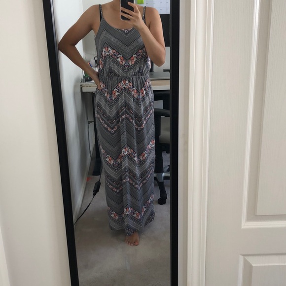 Maxi Dress - Picture 2 of 3